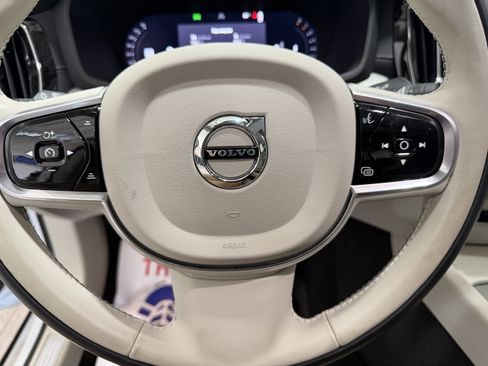 Used 2023 Volvo S60 B5 Ultimate w/ Climate Package image 15