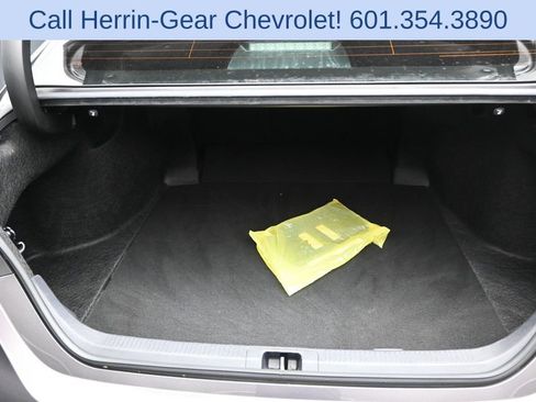 Used 2023 Toyota Camry SE w/ Convenience Package FWD image 21
