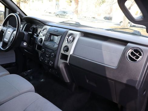 Used 2014 Ford F150 XLT w/ XLT Convenience Package image 17