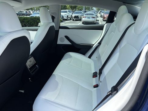 Used 2024 Tesla Model 3 Long Range AWD/4WD image 32