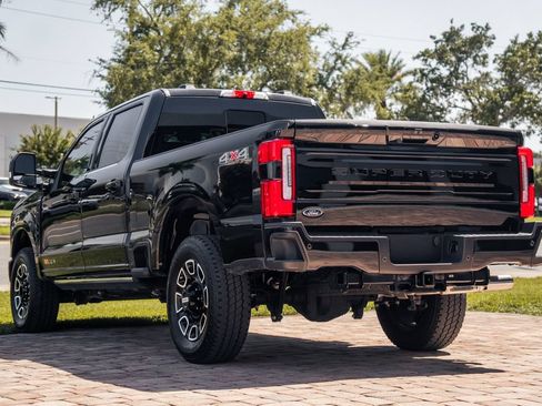 Used 2026 Ford F250 Platinum AWD/4WD image 3