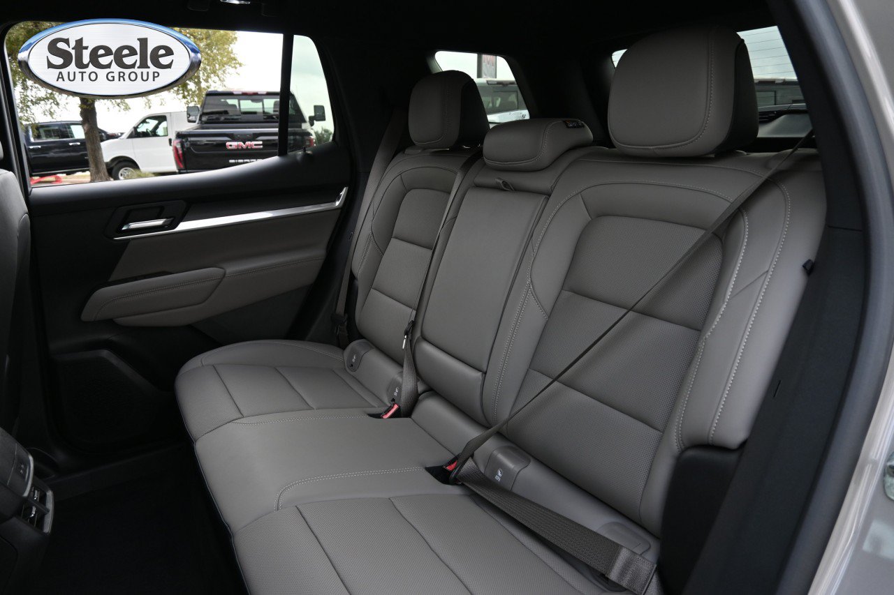 New 2027 GMC Terrain Elevation w/ Elevation Premium Package AWD/4WD image 20