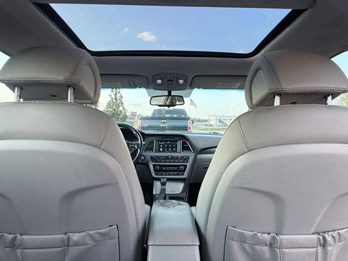 Used 2017 Hyundai Sonata Sport w/ Value Edition Package 02 image 23