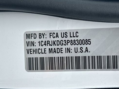 Used 2023 Jeep Grand Cherokee L Overland AWD/4WD image 36