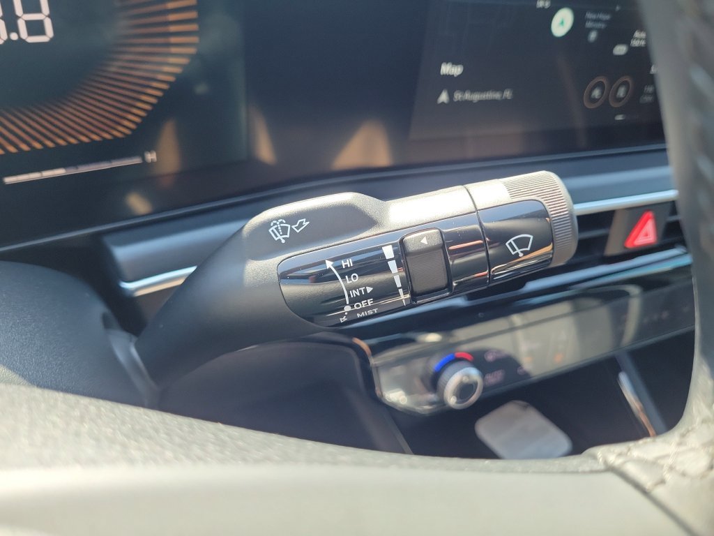 New 2026 Kia K5 GT-Line w/ GT-Line Premium Package FWD image 29
