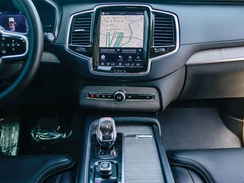 Used 2023 Volvo XC90 T8 Ultimate w/ Protection Package Premier image 13