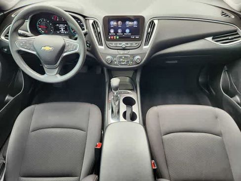 Used 2021 Chevrolet Malibu LS FWD image 25
