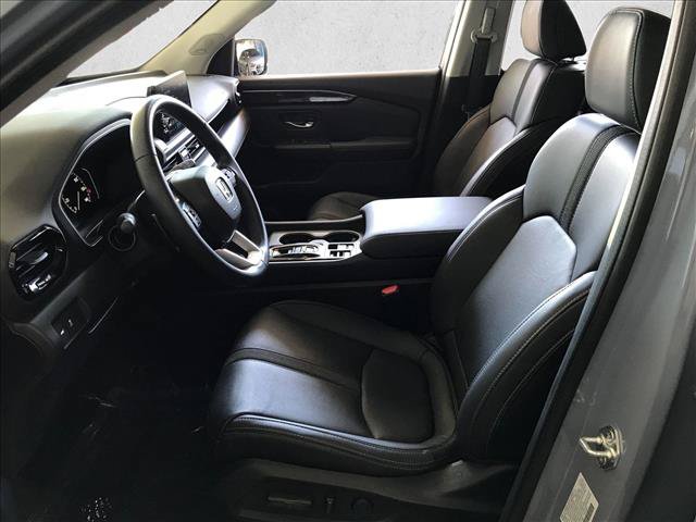 Certified 2023 Honda Pilot Touring image 14