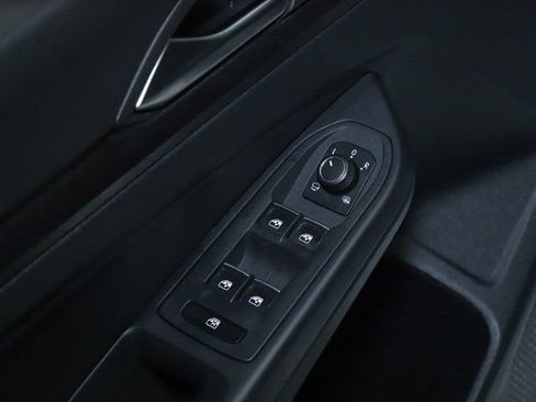 Certified 2024 Volkswagen GTI SE image 16