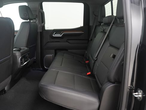Used 2024 GMC Sierra 1500 Denali image 16