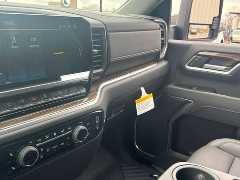 New 2026 Chevrolet Silverado 2500 LT w/ Leather Package image 20