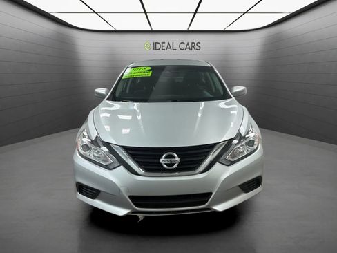 Used 2018 Nissan Altima 2.5 S w/ S Convenience Package FWD image 2