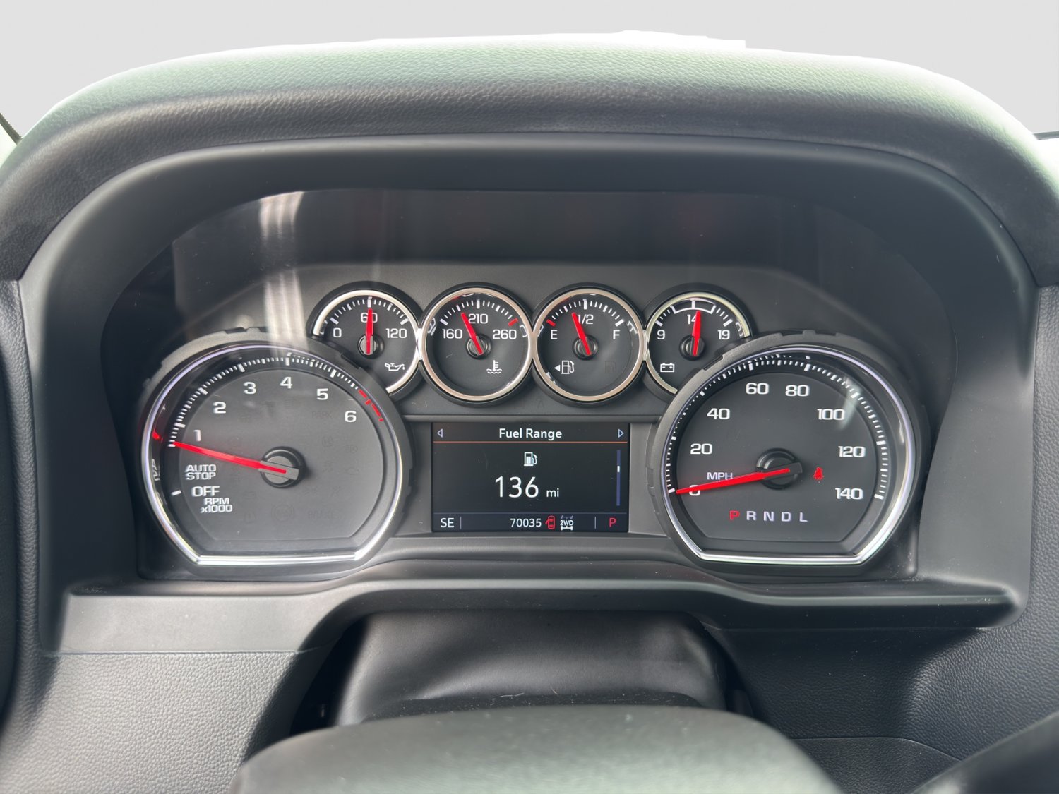 Used 2022 Chevrolet Silverado 1500 RST w/ Redline Edition AWD/4WD image 11
