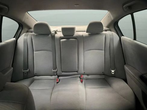 Used 2016 Honda Accord LX image 17