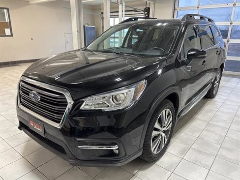 Used 2021 Subaru Ascent Limited w/ Technology Package image 1