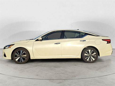 Used 2022 Nissan Altima 2.5 SL image 6