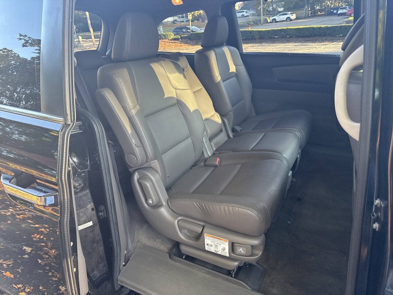 Used 2014 Honda Odyssey EX-L image 19