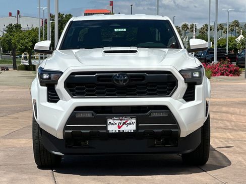 New 2026 Toyota Tacoma TRD Sport AWD/4WD image 10