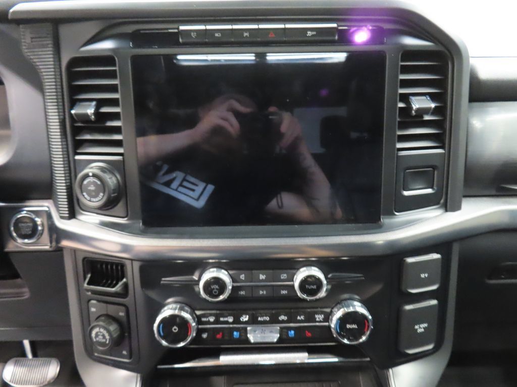 Used 2024 Ford F150 Lariat w/ Equipment Group 502A High AWD/4WD image 57