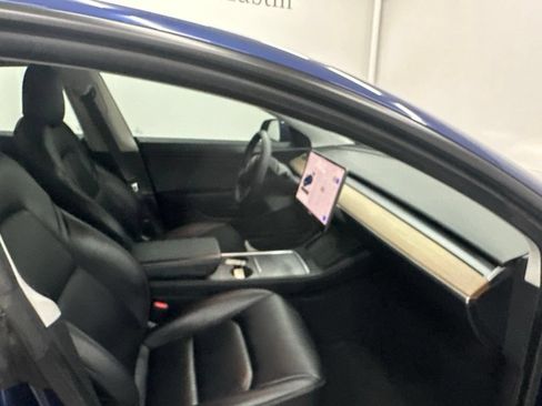 Used 2021 Tesla Model 3 Long Range AWD/4WD image 22