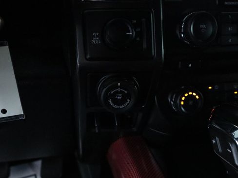 Used 2018 Ford F150 XLT w/ Equipment Group 302A Luxury AWD/4WD image 21