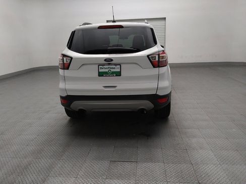 Used 2018 Ford Escape SE FWD image 7