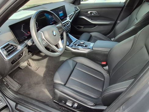 Used 2023 BMW 330i Sedan w/ Convenience Package RWD image 12
