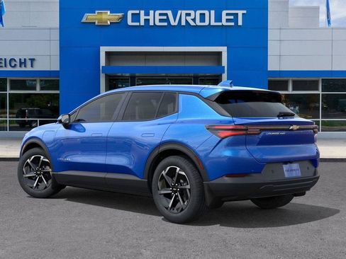 New 2026 Chevrolet Equinox EV LT image 3