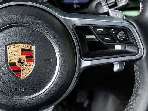 Used 2020 Porsche Macan image 10