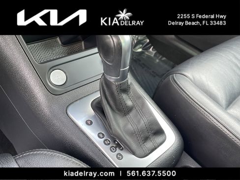 Used 2017 Volkswagen Tiguan Sport image 25