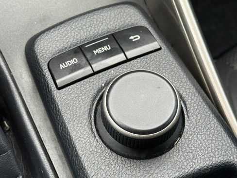 Used 2016 Lexus IS 200t RWD image 33