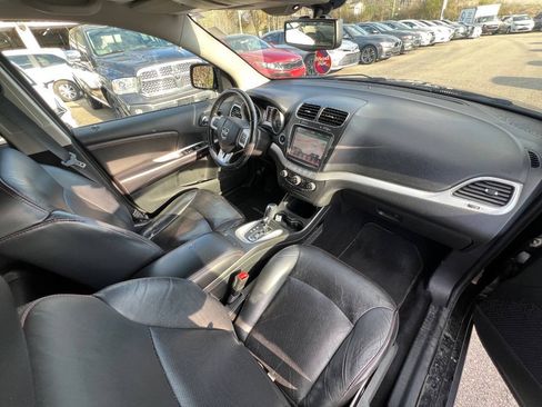 Used 2014 Dodge Journey R/T w/ Flexible Seating Group AWD/4WD image 18
