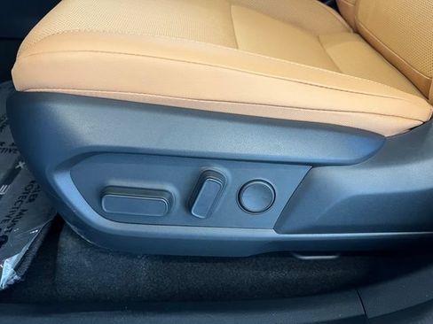 New 2026 Lexus ES 350e FWD image 40