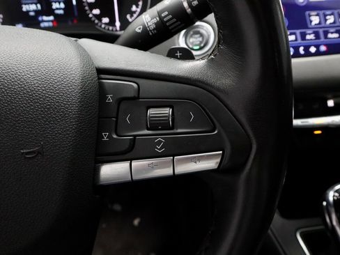 Used 2023 Cadillac XT4 Premium Luxury image 29