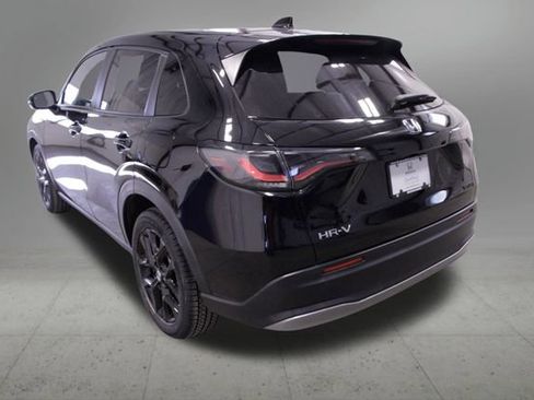 Certified 2024 Honda HR-V Sport image 4