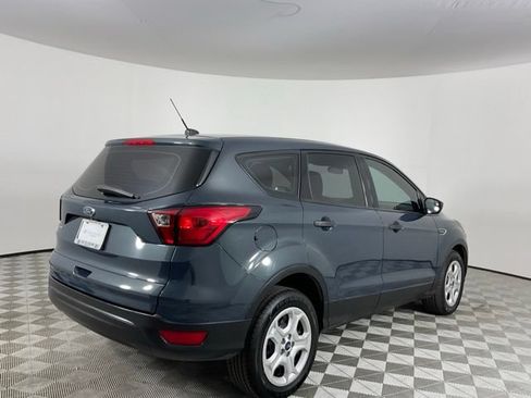 Used 2019 Ford Escape S FWD image 5