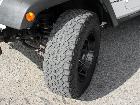 Used 2015 Jeep Wrangler Sport w/ Quick Order Package 24S image 36