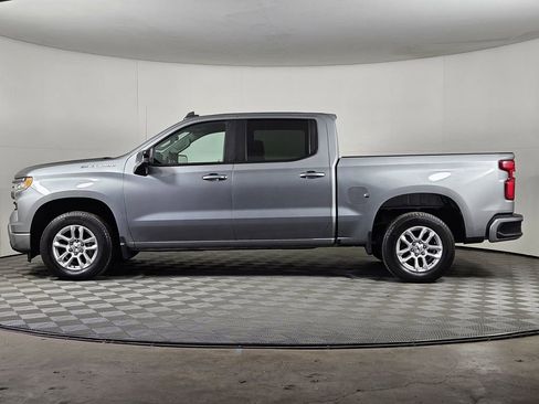 Used 2023 Chevrolet Silverado 1500 RST RWD image 2