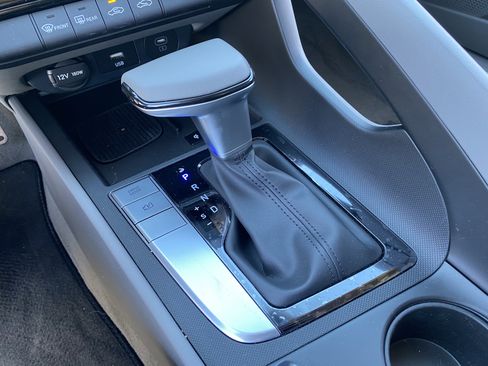 Certified 2026 Hyundai Elantra Sport image 24