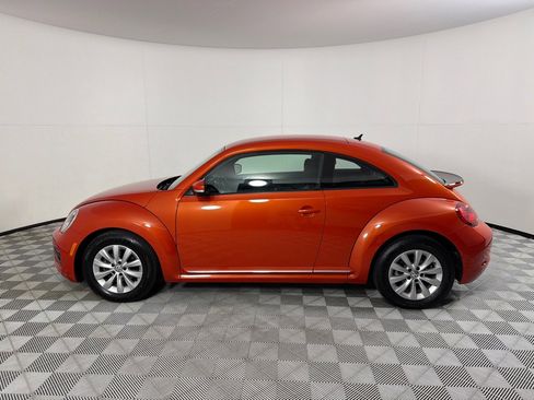 Used 2019 Volkswagen Beetle 2.0T S FWD image 8