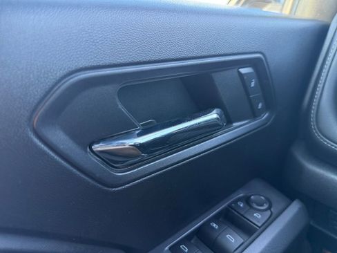 Used 2023 Chevrolet Colorado LT image 25