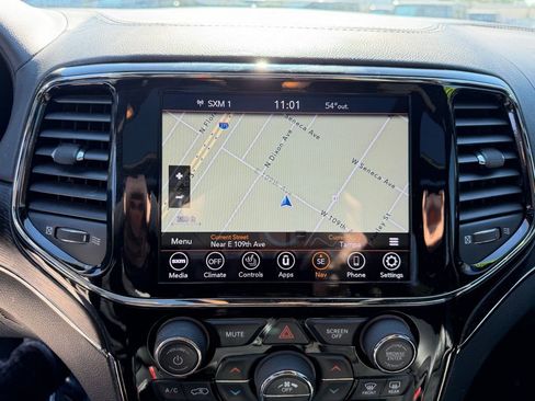 Used 2020 Jeep Grand Cherokee High Altitude image 23