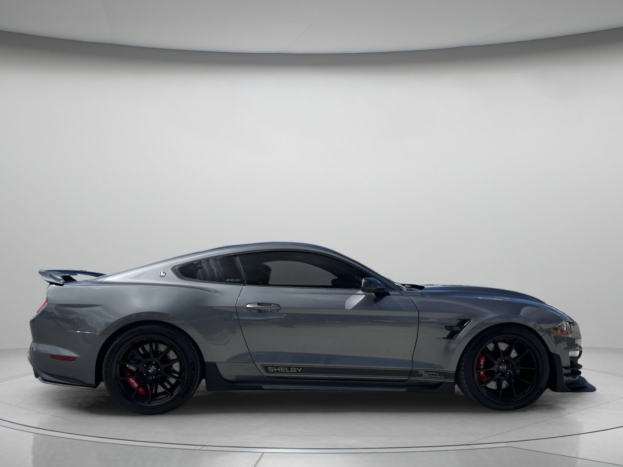 Used 2021 Ford Mustang GT Premium w/ GT Performance Package RWD image 2