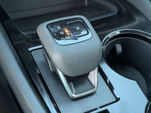 New 2026 Nissan Rogue SV FWD image 17