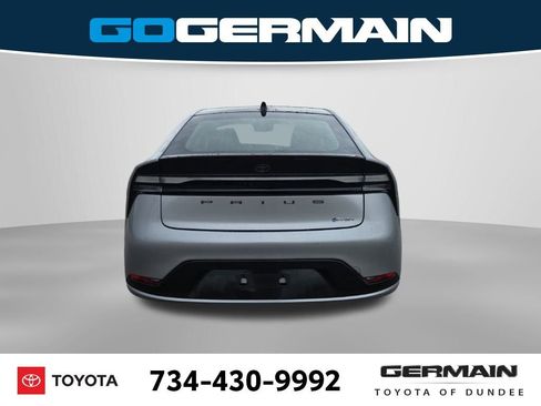 New 2026 Toyota Prius Plug-In Hybrid image 9