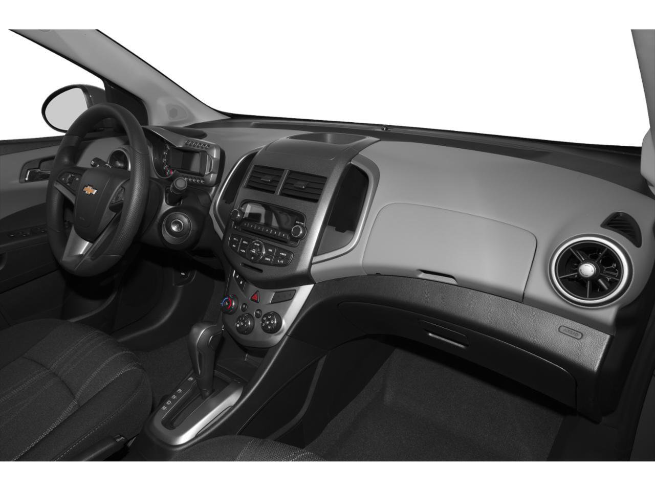 Used 2015 Chevrolet Sonic LT FWD image 9