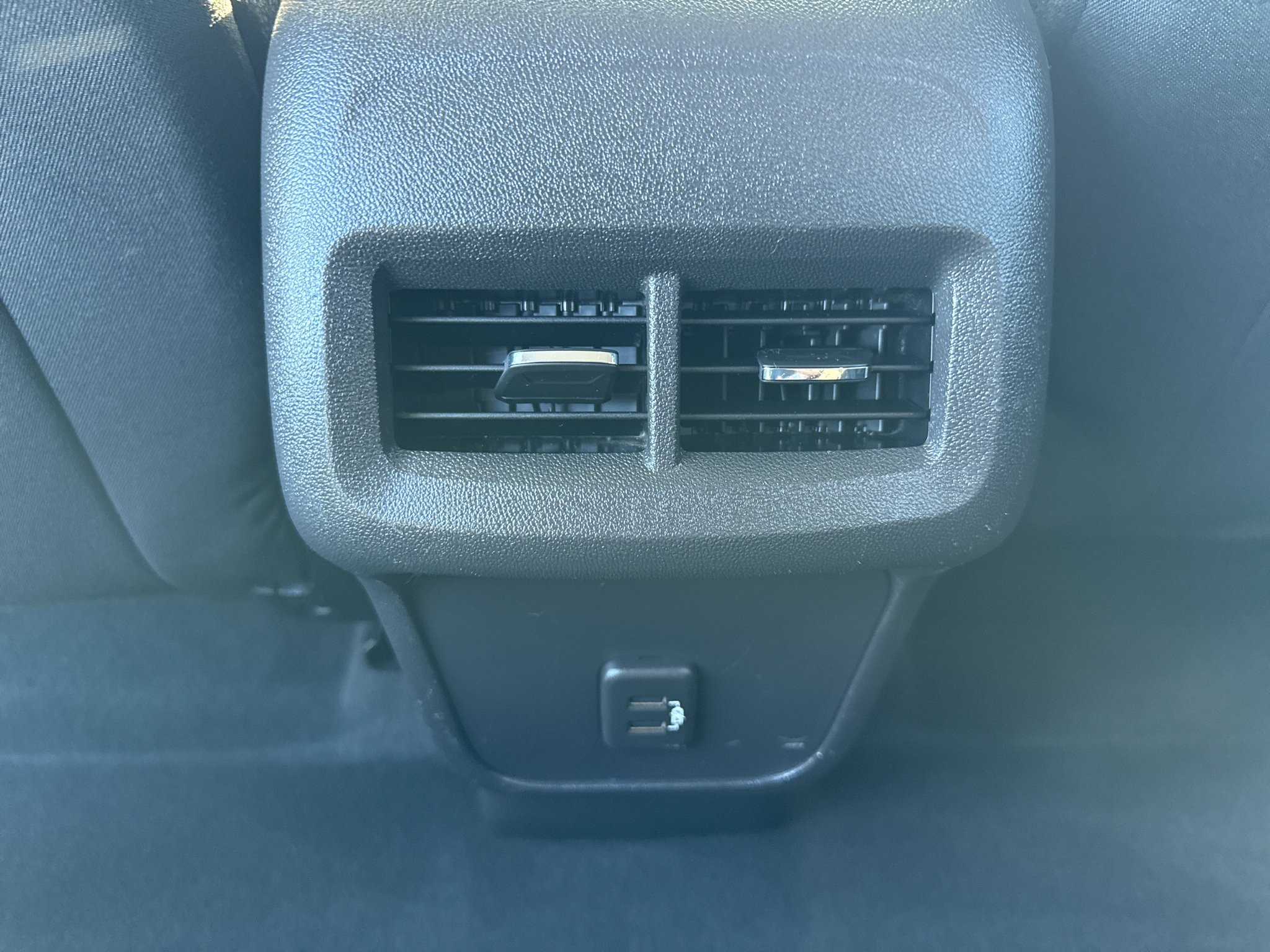 Used 2019 Chevrolet Equinox LT AWD/4WD image 13