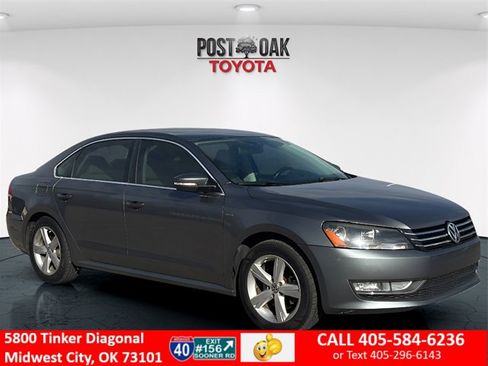 Used 2015 Volkswagen Passat 1.8T Limited Edition image 1