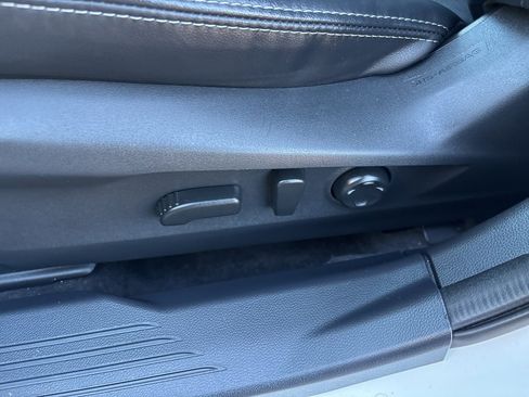 Certified 2023 Subaru Outback Limited XT image 21