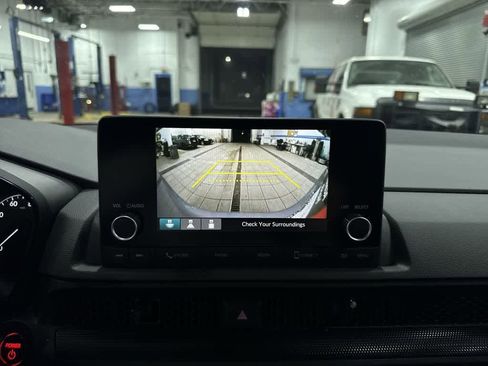 Used 2023 Honda CR-V Sport image 25